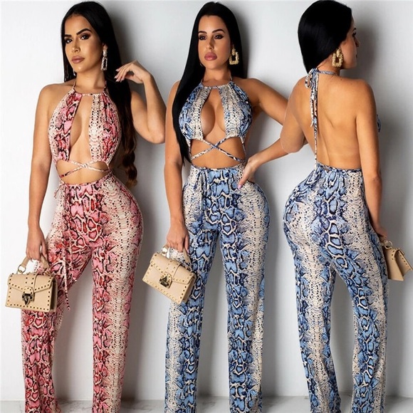 Sleeveless Playsuit (Pink) - Picture 2 of 2